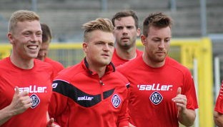 开云体育官方下载-英超球队训练中融合VR战术模拟对战术理解的促进效果，英超vr技术